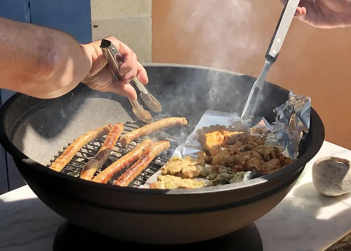 Chic Trainstation Pomas